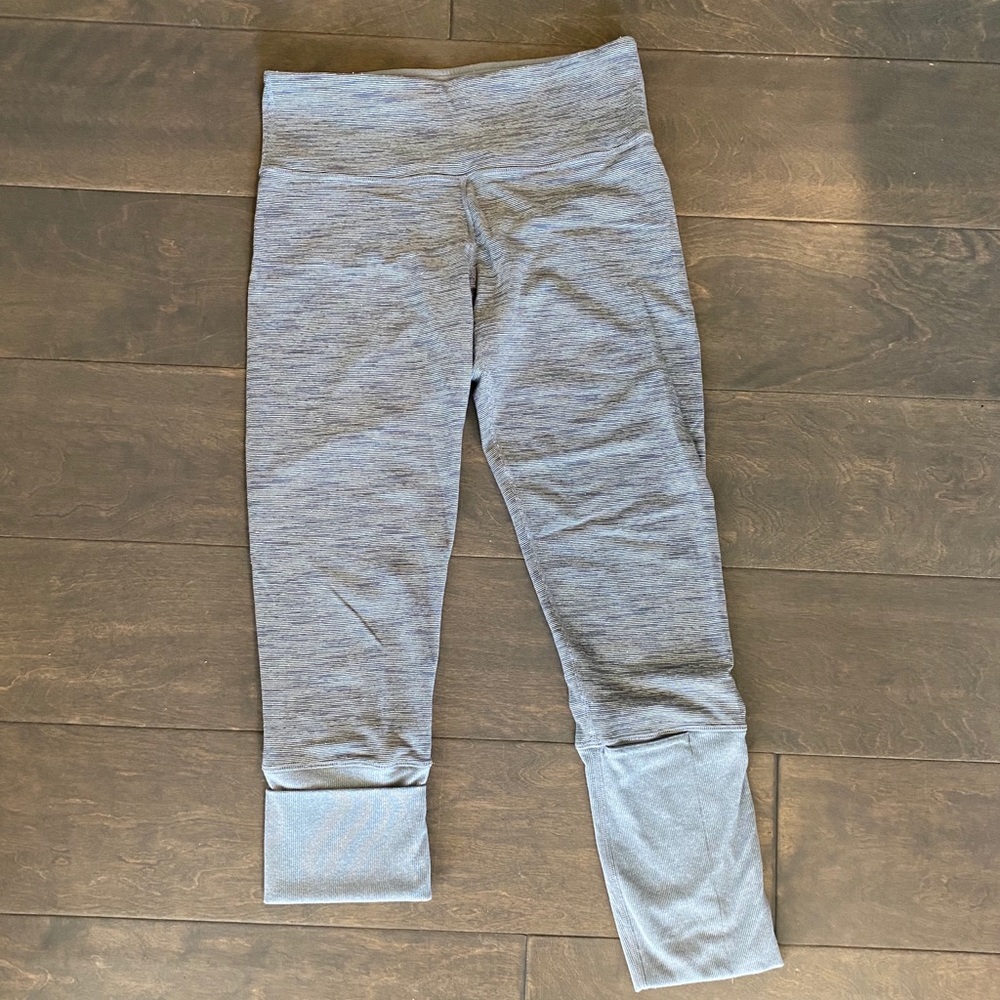 Lululemon cropped leggings